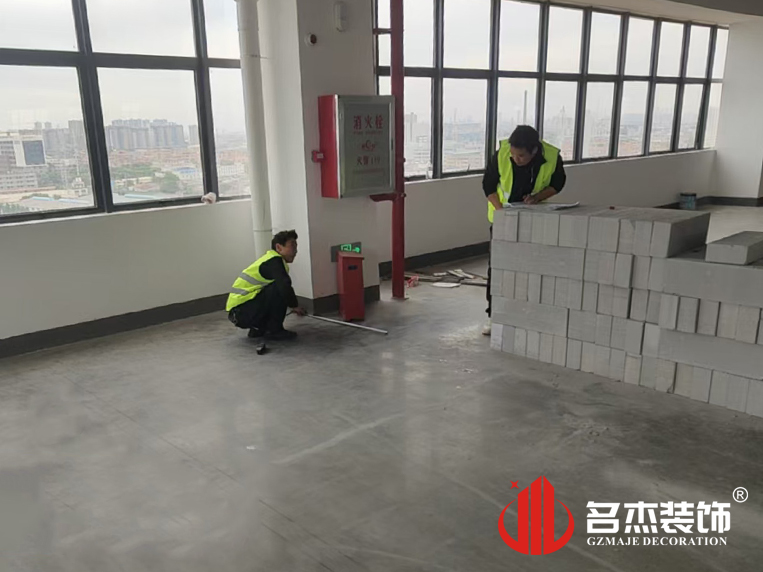 ¹ãÖÝ×ðÁú¿Ê±¡¤(ÐÂ)ÈËÉú¾ÍÊDz«!×°ÊÎÉè¼Æ¹«Ë¾Í¼²á